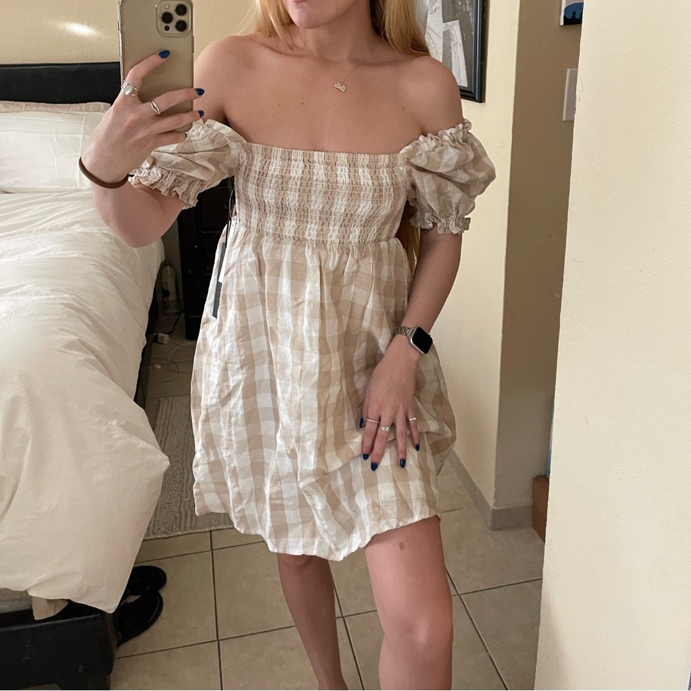 House of Harlow Dress!!! 🤍💛